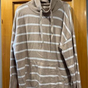 LOFT Beige and Cream Knit Sweater